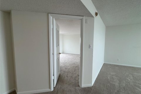 Снять в аренду кондоминиум в Тампа, Флорида 2 спальни, 144.93м2, № 2215294 - фото 28