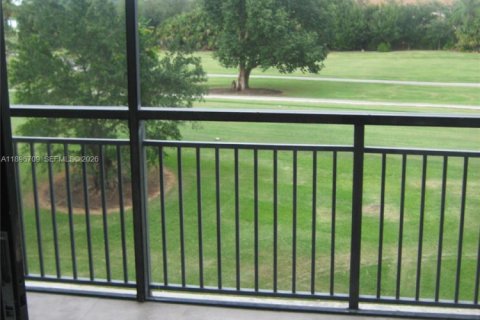 Condo à Weston, Floride, 2 chambres  № 2014393