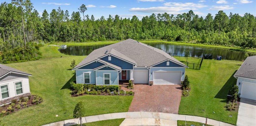 Villa ou maison à Palm Coast, Floride 4 chambres, 286.05 m2 № 2291659