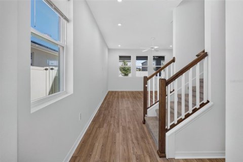 Villa ou maison à vendre à Clermont, Floride: 3 chambres, 220.46 m2 № 2430838 - photo 18