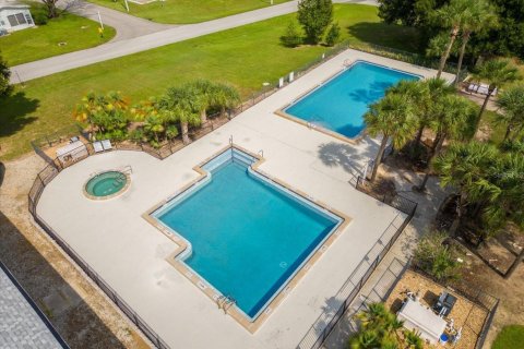 Villa ou maison à louer à Davenport, Floride: 3 chambres, 128.67 m2 № 2401415 - photo 4