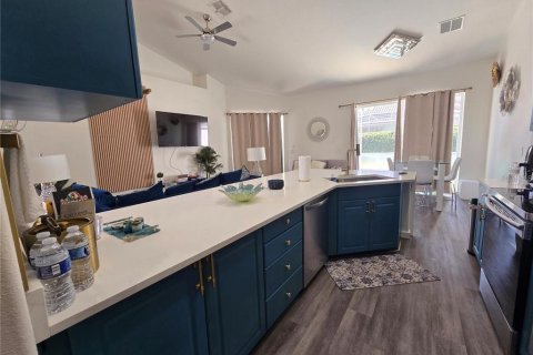 Touwnhouse à vendre à Davenport, Floride: 3 chambres, 127.55 m2 № 2167677 - photo 7