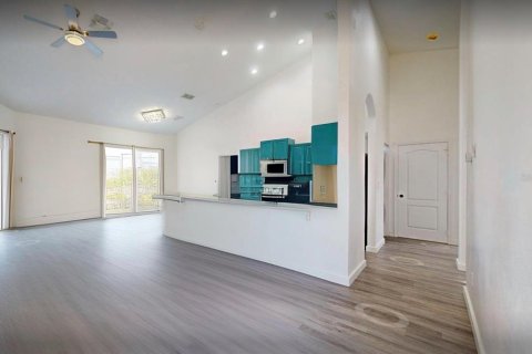 Touwnhouse à vendre à Davenport, Floride: 3 chambres, 127.55 m2 № 2167677 - photo 5