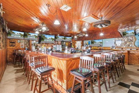 Commercial property in Crystal River, Florida 265.89 sq.m. № 1800481 - photo 10