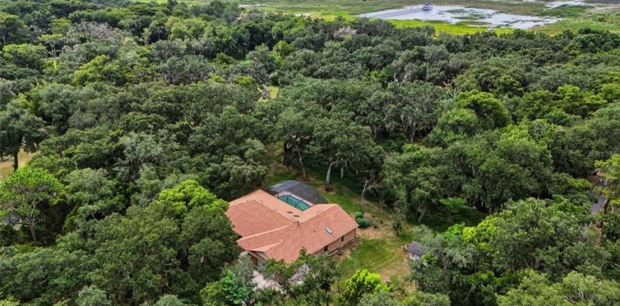 Villa ou maison à Kissimmee, Floride 4 chambres, 275.92 m2 № 2287040