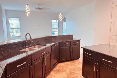 Casa en venta en Sorrento, Florida, 4 dormitorios, 290.88 m2 № 1025440 - foto 13