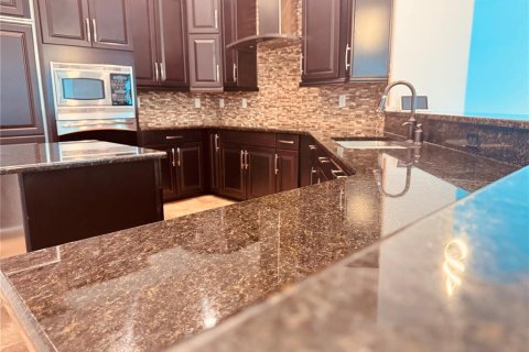 Casa en venta en Sorrento, Florida, 4 dormitorios, 290.88 m2 № 1025440 - foto 11