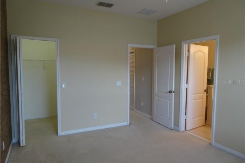 Townhouse in Orlando, Florida 2 bedrooms, 111.67 sq.m. № 2221018 - photo 17