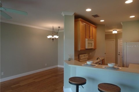 Townhouse in Orlando, Florida 2 bedrooms, 111.67 sq.m. № 2221018 - photo 7