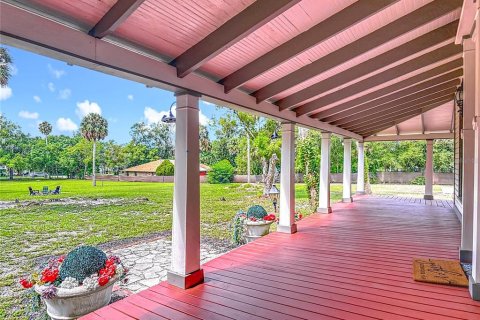 Casa en venta en Orange City, Florida, 3 dormitorios, 201.41 m2 № 1913693 - foto 11