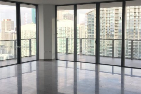 Condo in Miami, Florida, 4 bedrooms  № 2011077 - photo 24