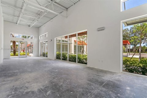 Immobilier commercial à vendre à Cooper City, Floride № 2170462 - photo 5