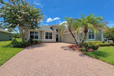 Casa en Winter Haven, Florida 3 dormitorios, 169.36 m2 № 2210123