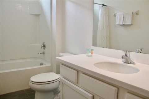 Villa ou maison à vendre à Kissimmee, Floride: 8 chambres, 266.82 m2 № 1516078 - photo 16