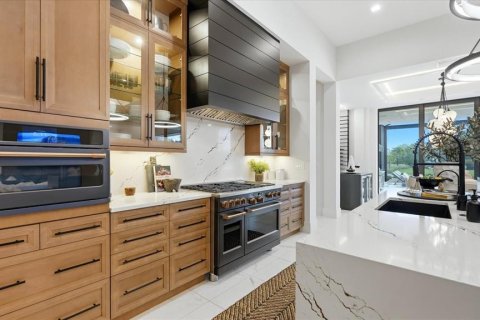 Casa en venta en Bradenton, Florida, 3 dormitorios, 327.95 m2 № 2151840 - foto 12