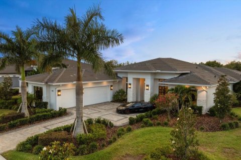 Casa en venta en Bradenton, Florida, 3 dormitorios, 327.95 m2 № 2151840 - foto 3