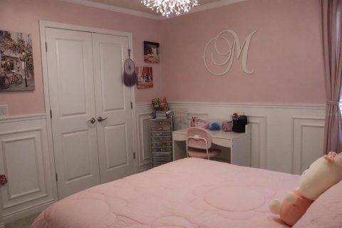Casa en alquiler en Zephyrhills, Florida, 5 dormitorios, 280.66 m2 № 2092357 - foto 17