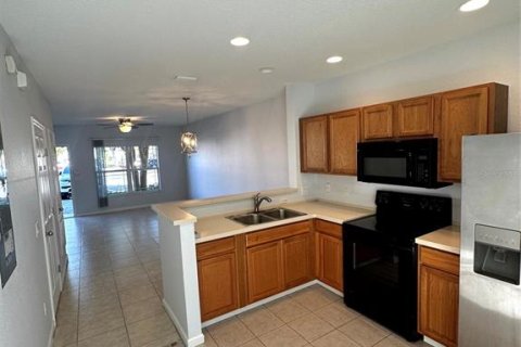 Townhouse in Ocala, Florida 2 bedrooms, 105.35 sq.m. № 1829985 - photo 7