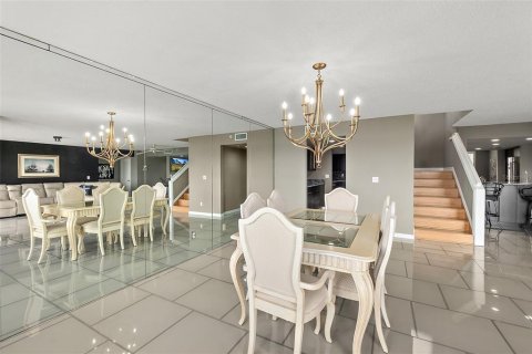 Copropriété à vendre à Daytona Beach, Floride: 4 chambres, 290.32 m2 № 1888508 - photo 16