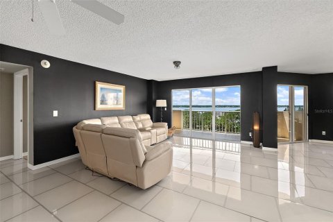 Copropriété à vendre à Daytona Beach, Floride: 4 chambres, 290.32 m2 № 1888508 - photo 9