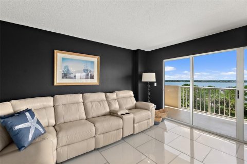 Copropriété à vendre à Daytona Beach, Floride: 4 chambres, 290.32 m2 № 1888508 - photo 10