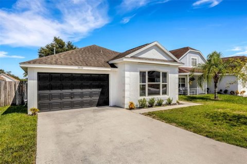 House in Davenport, Florida 3 bedrooms, 132.94 sq.m. № 1906538 - photo 4