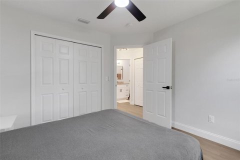 House in Davenport, Florida 3 bedrooms, 132.94 sq.m. № 1906538 - photo 21