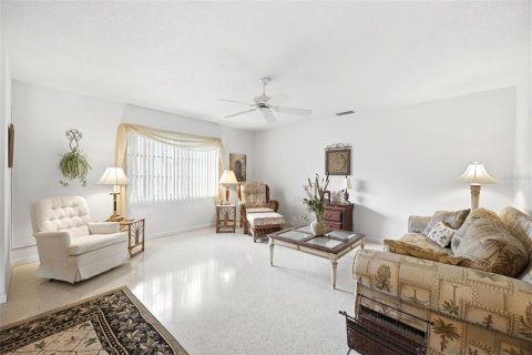 Casa en venta en Inverness, Florida, 3 dormitorios, 147.34 m2 № 2214204 - foto 9