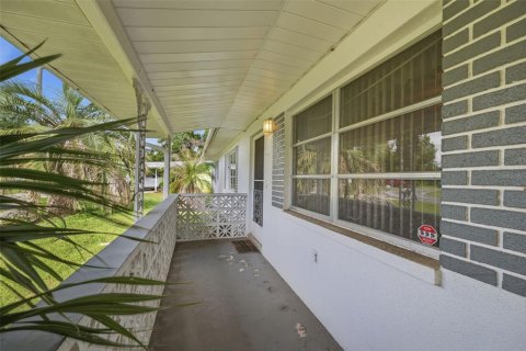 Casa en venta en Inverness, Florida, 3 dormitorios, 147.34 m2 № 2214204 - foto 6