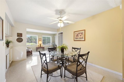 Casa en venta en Inverness, Florida, 3 dormitorios, 147.34 m2 № 2214204 - foto 10
