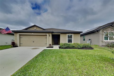 Villa ou maison à Lakeland, Floride 3 chambres, 130.16 m2 № 2418770