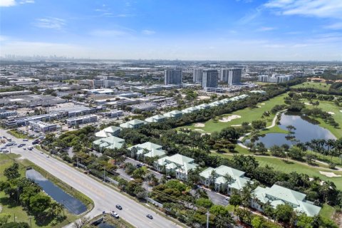 Copropriété à vendre à Doral, Floride: 3 chambres, 192.31 m2 № 2154775 - photo 21