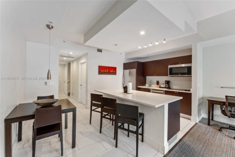 Copropriété à vendre à Doral, Floride: 3 chambres, 192.31 m2 № 2154775 - photo 7