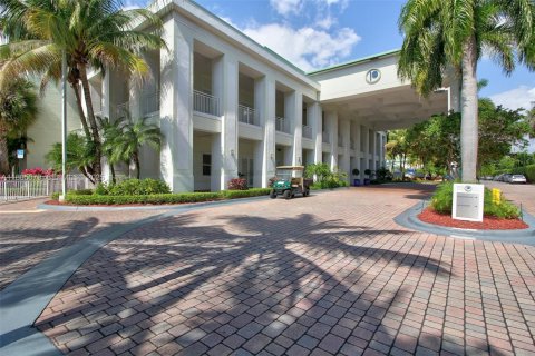 Copropriété à vendre à Doral, Floride: 3 chambres, 192.31 m2 № 2154775 - photo 29