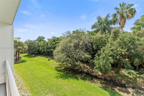 Copropriété à vendre à Doral, Floride: 3 chambres, 192.31 m2 № 2154775 - photo 28