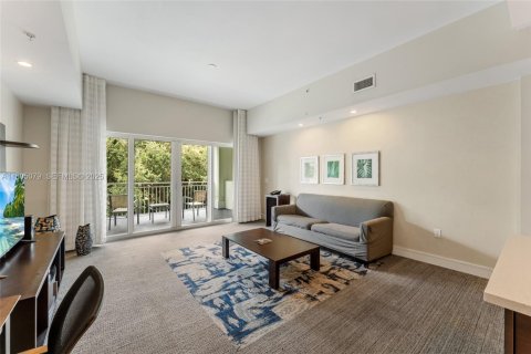 Copropriété à vendre à Doral, Floride: 3 chambres, 192.31 m2 № 2154775 - photo 4