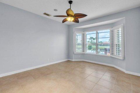 Villa ou maison à vendre à Port St. Lucie, Floride: 3 chambres, 220.46 m2 № 2352545 - photo 22
