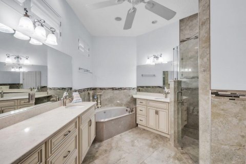 Villa ou maison à vendre à Port St. Lucie, Floride: 3 chambres, 220.46 m2 № 2352545 - photo 20