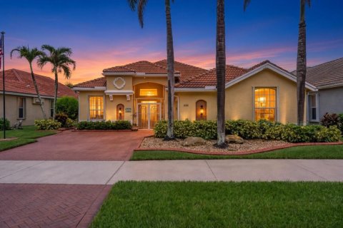 Villa ou maison à vendre à Port St. Lucie, Floride: 3 chambres, 220.46 m2 № 2352545 - photo 2