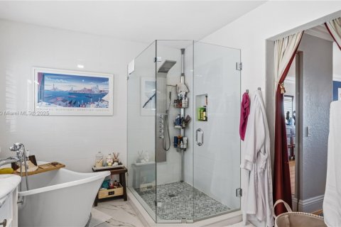 Casa en venta en Weston, Florida, 5 dormitorios, 248.23 m2 № 1966068 - foto 27