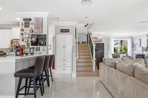 Casa en venta en Weston, Florida, 5 dormitorios, 248.23 m2 № 1966068 - foto 13