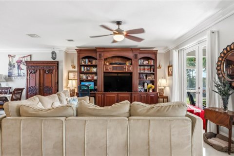Casa en venta en Weston, Florida, 5 dormitorios, 248.23 m2 № 1966068 - foto 11
