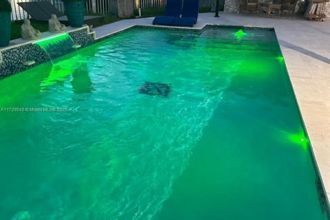 Casa en alquiler en Homestead, Florida, 4 dormitorios, 163.69 m2 № 1934765 - foto 3