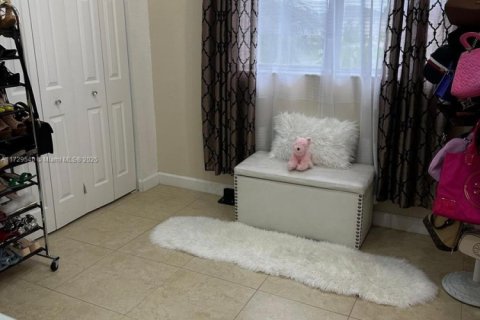 Casa en alquiler en Homestead, Florida, 4 dormitorios, 163.69 m2 № 1934765 - foto 7