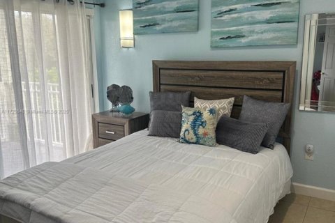Casa en alquiler en Homestead, Florida, 4 dormitorios, 163.69 m2 № 1934765 - foto 21