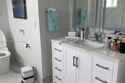 Casa en alquiler en Homestead, Florida, 4 dormitorios, 163.69 m2 № 1934765 - foto 25
