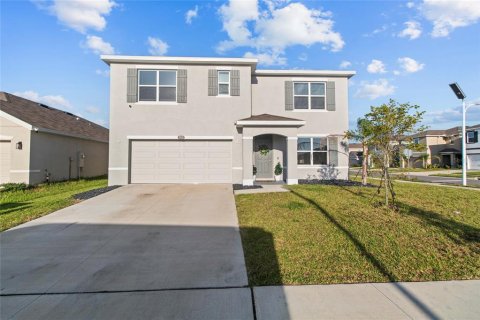 Villa ou maison à Wesley Chapel, Floride 5 chambres, 242.01 m2 № 2313148