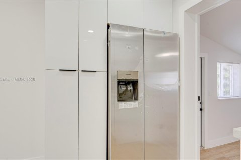 Casa en venta en Lauderhill, Florida, 3 dormitorios, 77.67 m2 № 1962178 - foto 10