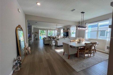 Villa ou maison à louer à Sarasota, Floride: 4 chambres, 216.28 m2 № 2109032 - photo 6