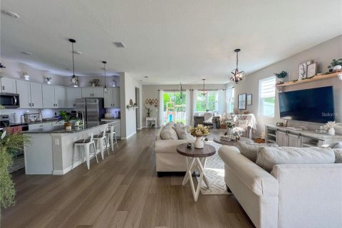 Villa ou maison à louer à Sarasota, Floride: 4 chambres, 216.28 m2 № 2109032 - photo 3